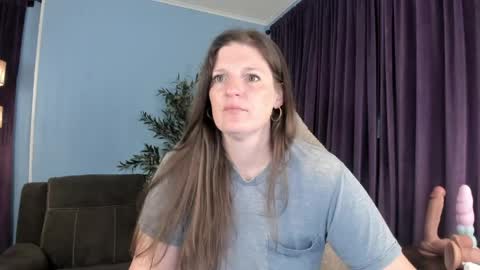 Kelly online show from April 28, 11:25 am