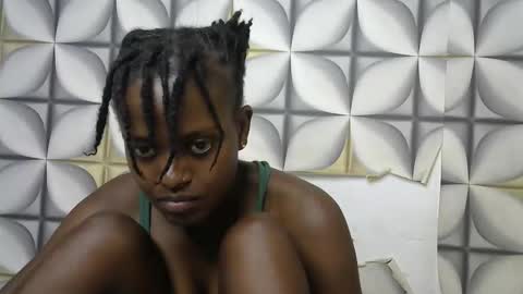 petite_star2 online show from October 21, 12:03 am