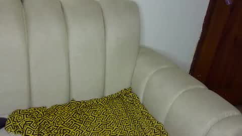Snapshot of petite_tanya chatting on March 8, 12:50 pm Tanya online show from March 8, 12:50 pm