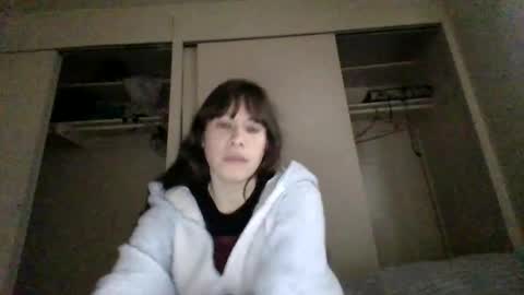 Snapshot of petitedoll30 chatting on March 7, 12:37 am Petitedoll30 online show from March 7, 12:37 am
