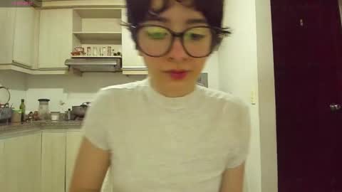 Lunna online show from February 3, 1:05 am