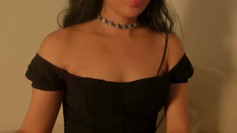 Snapshot of petitgirl_ chatting on March 7, 9:48 pm J A S S online show from March 7, 9:48 pm