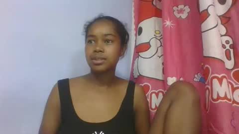 phania185885 online show from April 19, 6:10 pm