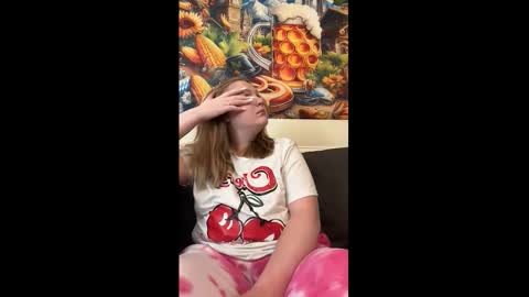 Snapshot of phatassblond chatting on October 12, 5:59 pm PhatAssBlond online show from October 12, 5:59 pm