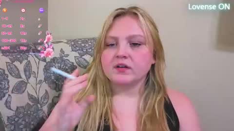 PhatAssBlond online show from April 21, 5:03 am