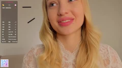 Emilia online show from October 10, 6:24 pm