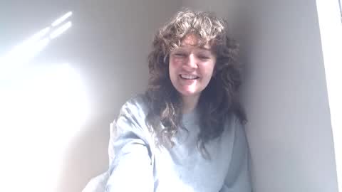 Snapshot of philosophies123 chatting on February 1, 4:00 pm sophie online show from February 1, 4:00 pm