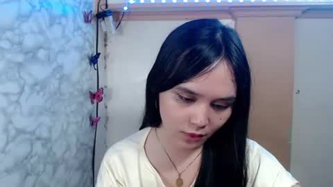 Ms Pia online show from April 21, 1:42 am