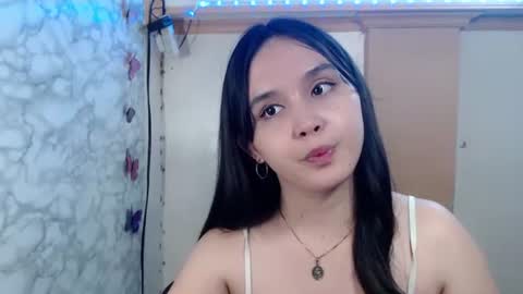 Ms Pia online show from April 22, 2:52 am