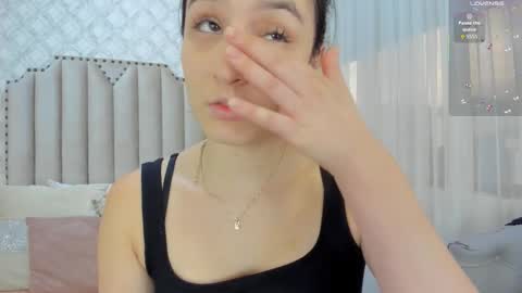    online show from January 8, 11:25 am