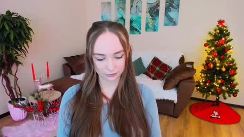 Snapshot of pieceofinspiration chatting on January 30, 10:19 am Emelie online show from January 30, 10:19 am