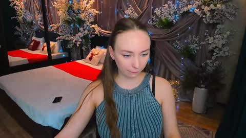 Snapshot of pieceofinspiration chatting on January 19, 7:26 pm Emelie online show from January 19, 7:26 pm