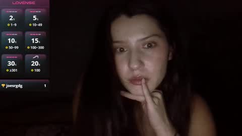 Snapshot of piink_mila chatting on October 4, 3:56 am Mila online show from October 4, 3:56 am