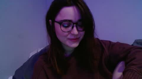 Snapshot of pillogoddess chatting on September 26, 8:01 am PilloGoddess online show from September 26, 8:01 am