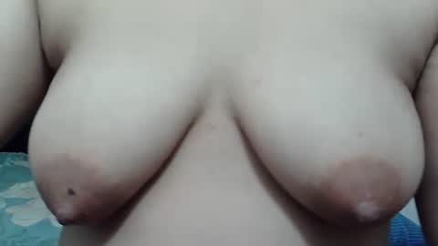 Snapshot of pinay_dhalia chatting on September 23, 2:10 am Dhalia online show from September 23, 2:10 am