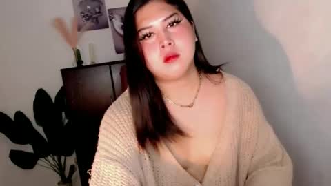 Ivy Morningstar online show from April 21, 2:51 am