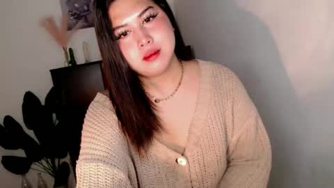 Ivy Morningstar online show from April 27, 12:52 am