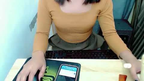Snapshot of pinay_sweetgirl_ chatting on October 9, 6:12 pm pinay_sweetgirl_ online show from October 9, 6:12 pm