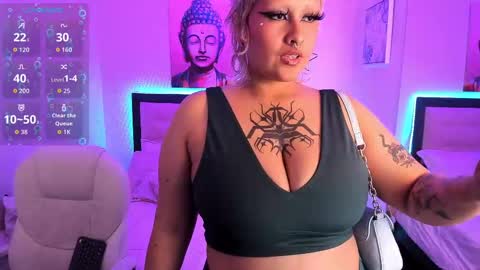 pink_maddy online show from September 14, 2:15 pm