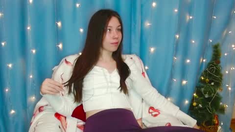 Snapshot of pink_pikachu_ chatting on January 7, 6:14 pm Pikachu pika online show from January 7, 6:14 pm