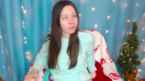 Snapshot of pink_pikachu_ chatting on January 2, 7:18 pm Pikachu pika online show from January 2, 7:18 pm
