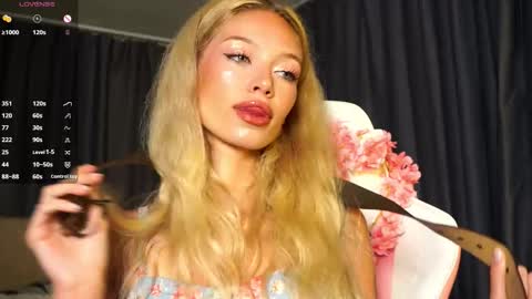 Snapshot of pink_princess_k chatting on September 29, 5:40 pm Kate online show from September 29, 5:40 pm