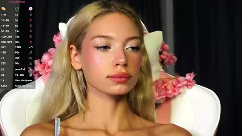 Snapshot of pink_princess_k chatting on October 3, 5:51 pm Kate online show from October 3, 5:51 pm