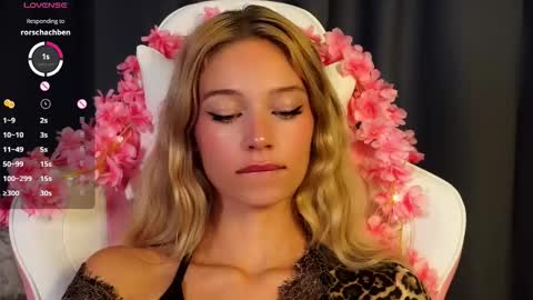 Snapshot of pink_princess_k chatting on September 17, 5:55 pm Kate online show from September 17, 5:55 pm
