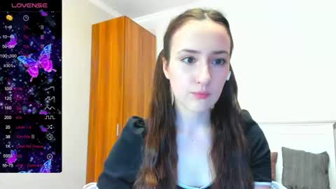 pink_soda33 online show from June 29, 7:37 am