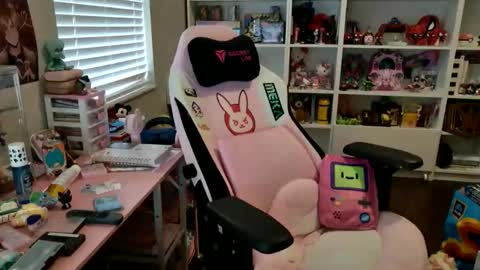 pinkcheetodomain online show from June 4, 10:25 pm