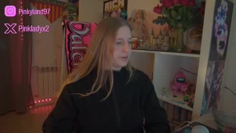 pinkladyx2 online show from January 16, 12:06 am