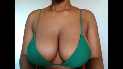 pinkxsugar online show from March 12, 7:44 am