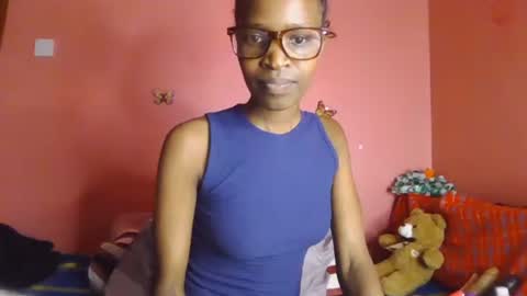 pinky_cockoo online show from April 26, 3:43 pm