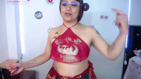 VIOLETA LOPEZ online show from April 28, 1:48 pm