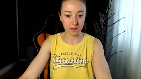 Snapshot of piscesgirl06 chatting on October 13, 4:59 am piscesgirl06 online show from October 13, 4:59 am