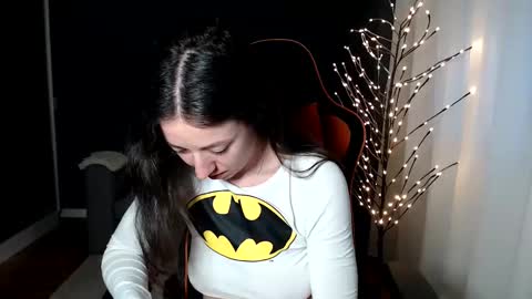 Snapshot of piscesgirl06 chatting on December 19, 5:40 am piscesgirl06 online show from December 19, 5:40 am