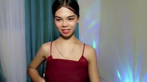 The Girl Named Eyve online show from June 21, 7:07 pm