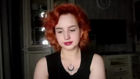 Caroline online show from April 30, 8:57 pm