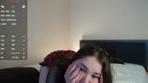 Lily online show from July 16, 9:25 am