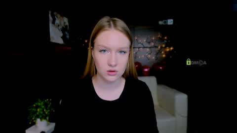 Sophie online show from March 7, 10:24 am