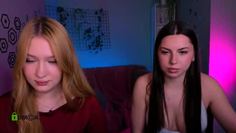 Sophie online show from March 22, 8:15 pm