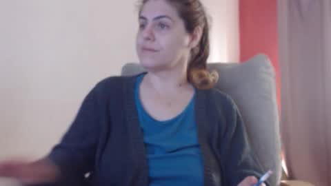 PlayfulSamira online show from February 28, 9:20 am