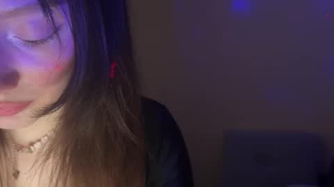 PlayfulDoll online show from April 15, 5:08 am