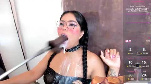 pocahontas_lantina online show from December 5, 4:12 am