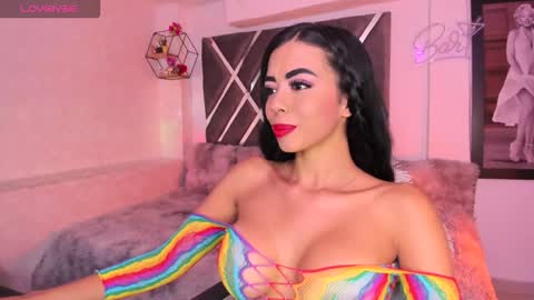 Snapshot of pocahontasweetss chatting on September 14, 2:09 am I dream of having many followers online show from September 14, 2:09 am