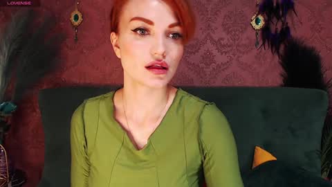 Snapshot of poison_eva_ chatting on January 16, 4:07 am Poison Eva online show from January 16, 4:07 am