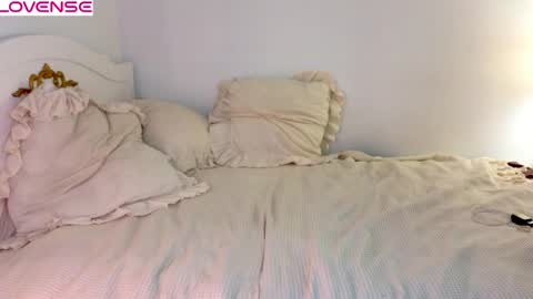 Rose online show from April 29, 6:35 pm