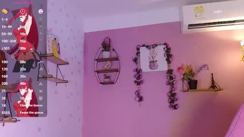 Snapshot of poison_liv chatting on September 27, 2:13 pm poison_liv online show from September 27, 2:13 pm
