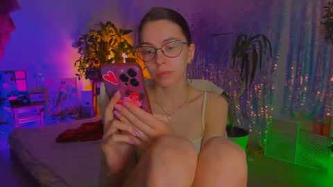 Martha online show from March 19, 5:28 pm