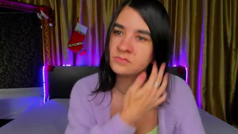 Polly online show from December 4, 7:32 am